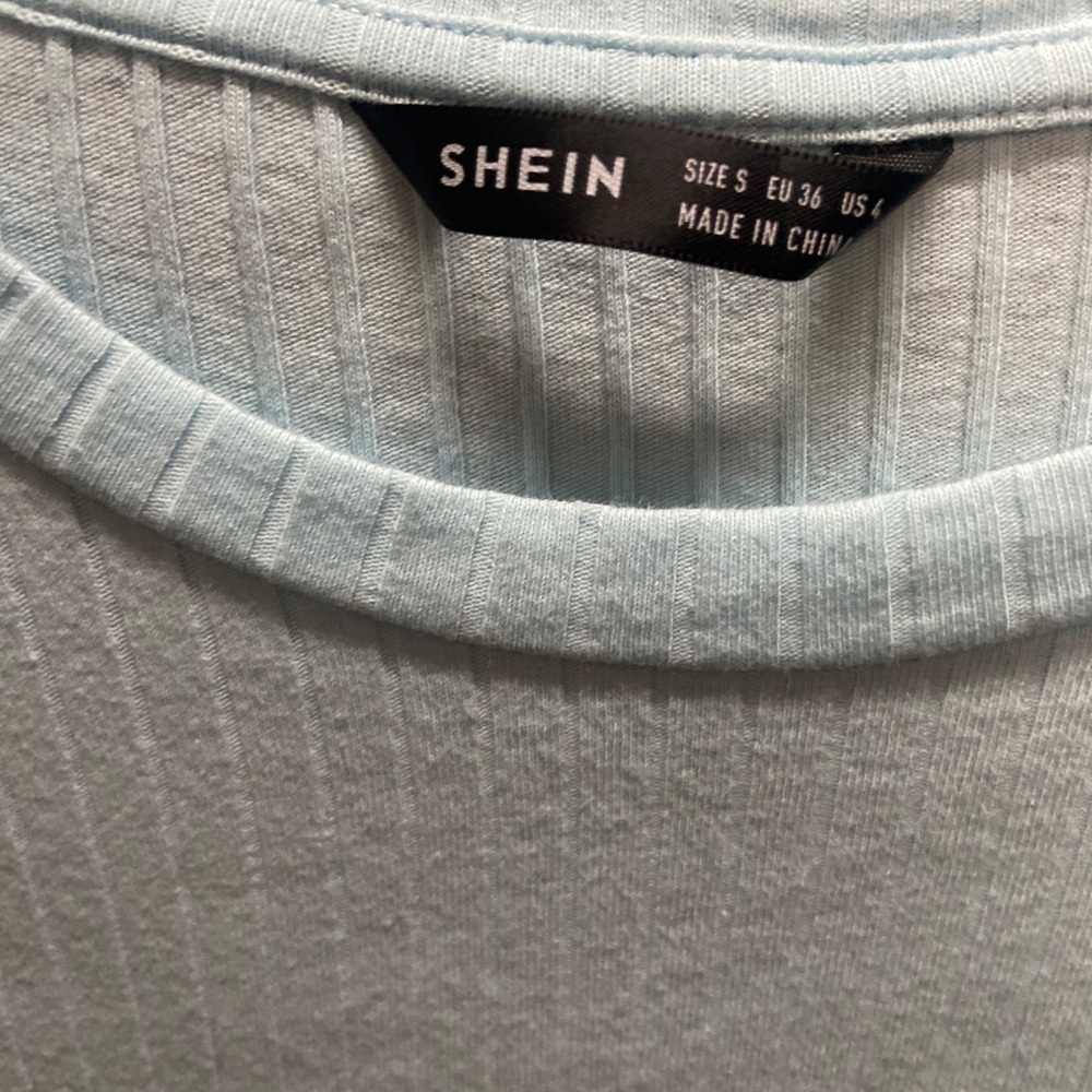 Slim fitting SHEIN DRESS - Picture 2 of 3